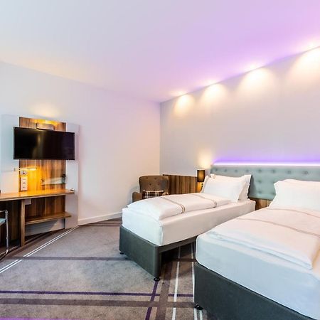 Premier Inn Frankfurt City Centre フランクフルト エクステリア 写真